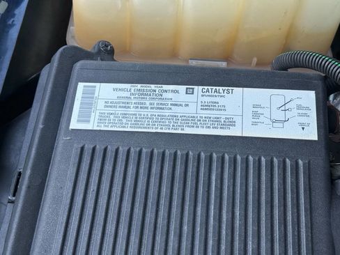 Used 2004 GMC Yukon SLT w/ 1SD Preferred Equipment Group image 52