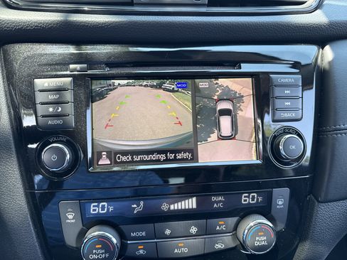 Used 2018 Nissan Rogue SL AWD/4WD image 20