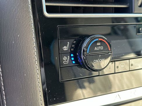 Used 2022 Nissan Armada Platinum w/ Captain's Chairs Package image 26