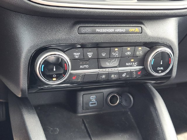Used 2022 Ford Escape SEL FWD image 19