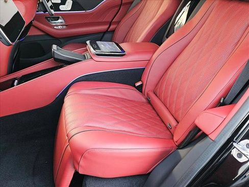 New 2026 Mercedes-Benz Maybach GLS 600 4MATIC image 16