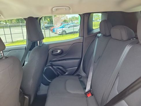 Used 2022 Jeep Renegade Sport AWD/4WD image 13
