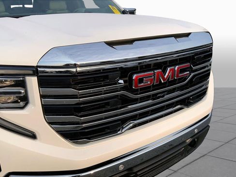 Used 2026 GMC Sierra 1500 SLT w/ SLT Premium Plus Package AWD/4WD image 29