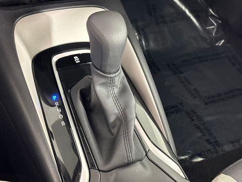 Certified 2025 Toyota Corolla LE image 21