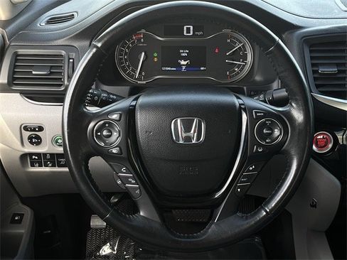 Used 2017 Honda Ridgeline RTL-E image 13
