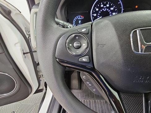 Used 2019 Honda HR-V EX image 25