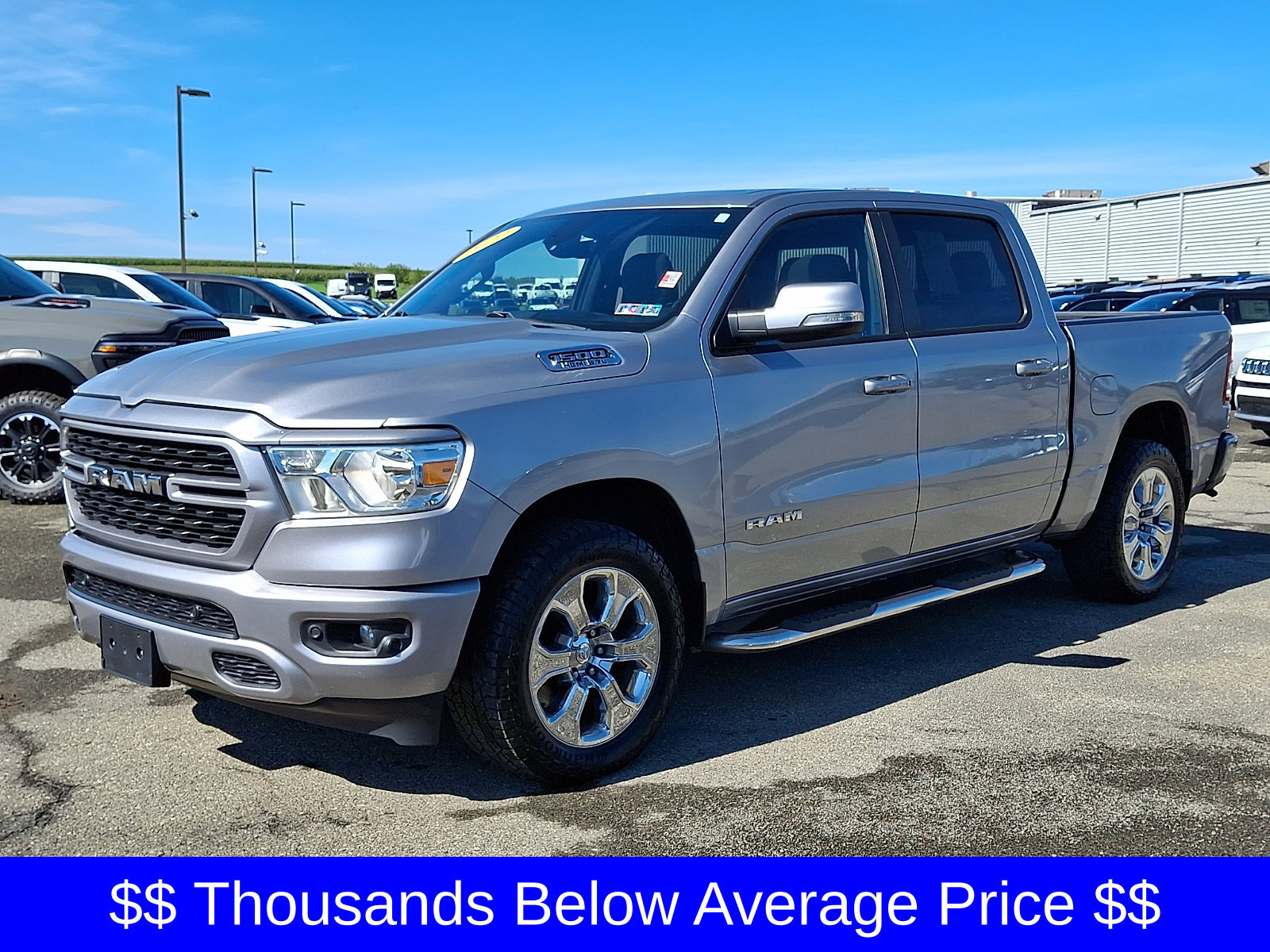 Used 2022 RAM 1500 Big Horn AWD/4WD image 3