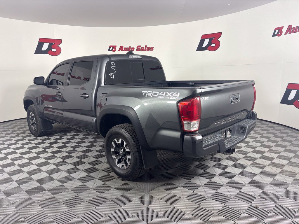 Used 2021 Toyota Tacoma TRD Off-Road w/ Technology Package AWD/4WD image 5