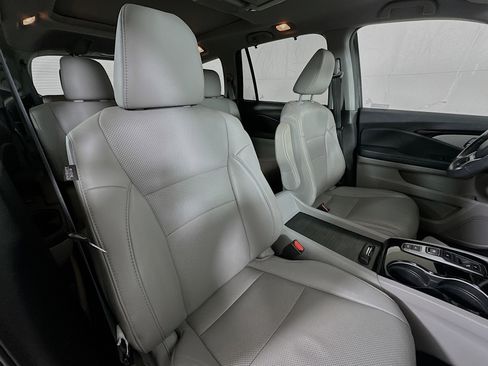Used 2020 Honda Pilot Elite image 30