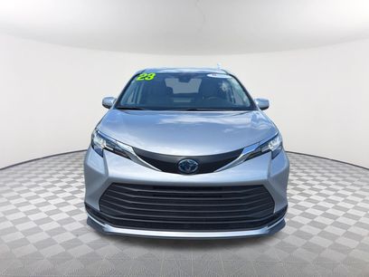 Certified 2023 Toyota Sienna LE