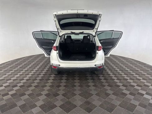Certified 2021 Kia Sportage LX AWD/4WD image 17