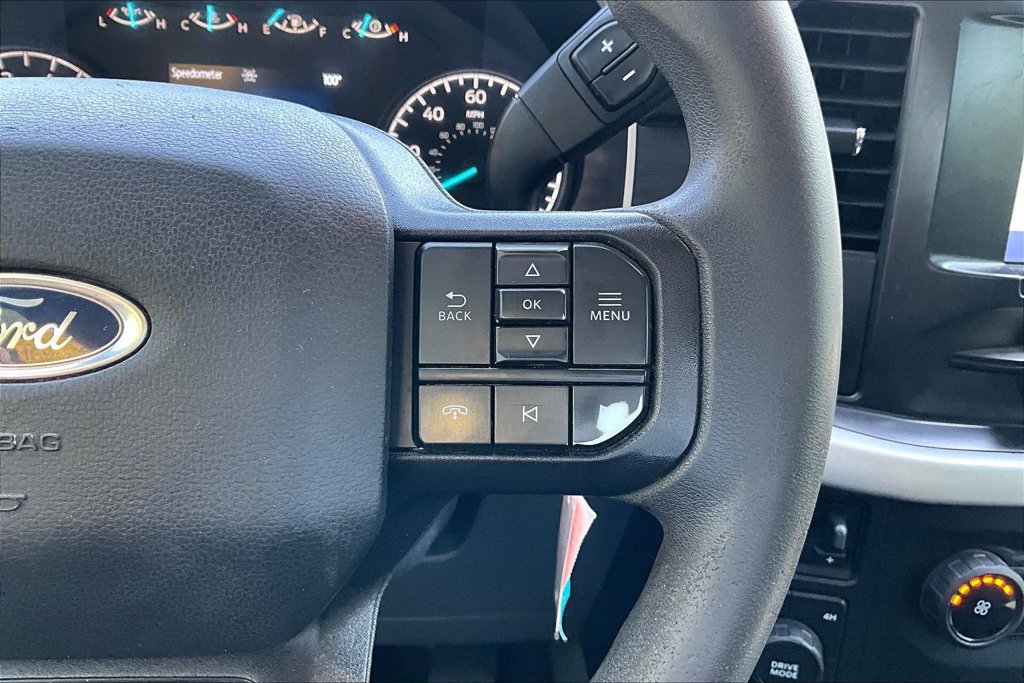 Used 2022 Ford F150 XL w/ Equipment Group 101A High AWD/4WD image 26
