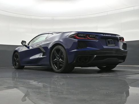 Used 2026 Chevrolet Corvette Stingray Coupe w/ 1LT RWD image 27