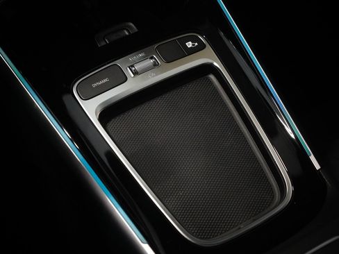 New 2026 Mercedes-Benz GLB 250 4MATIC image 29