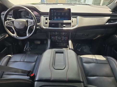 Certified 2024 Chevrolet Suburban RST RWD image 11