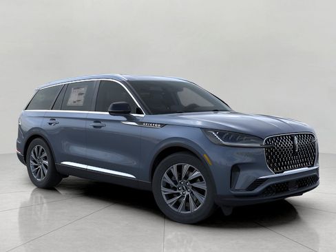 New 2026 Lincoln Aviator AWD image 7