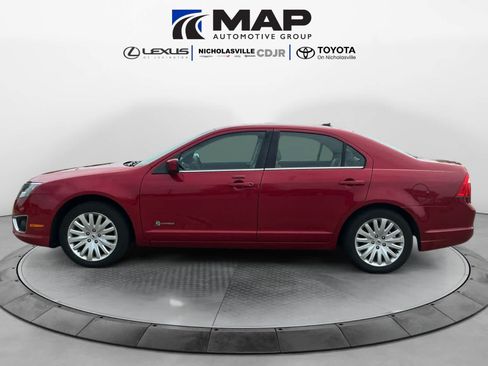 Used 2012 Ford Fusion Hybrid FWD image 2