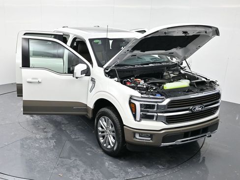 New 2025 Ford F150 King Ranch w/ FX4 Off-Road Package image 49