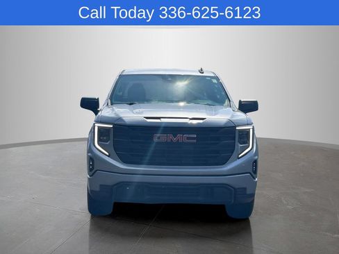 Used 2023 GMC Sierra 1500 Pro w/ Graphite Edition AWD/4WD image 8