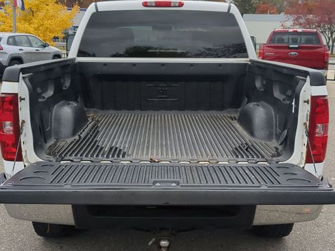 Used 2009 Chevrolet Silverado 1500 LTZ image 32