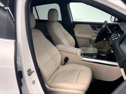 New 2026 Mercedes-Benz GLA 250 GLA 250 image 2