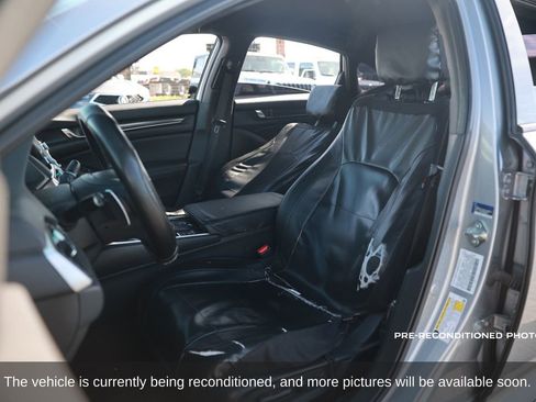 Used 2020 Honda Accord Sport image 11