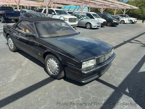 Used 1993 Cadillac Allante image 2