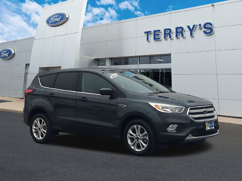Used 2019 Ford Escape SE AWD/4WD image 1