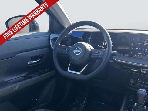 New 2026 Nissan Kicks SV w/ SV Premium Package FWD image 14
