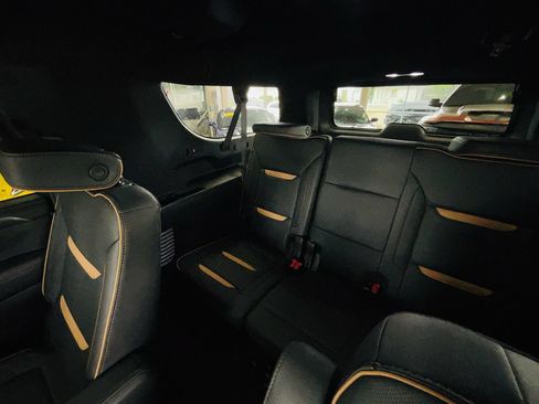 Used 2023 GMC Yukon XL AT4 w/ LPO, Floor Liner Package AWD/4WD image 40