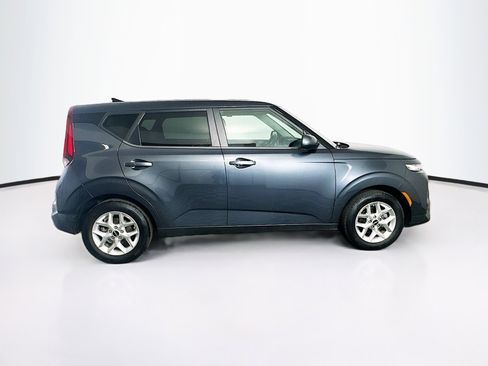 Used 2022 Kia Soul LX w/ Technology Package FWD image 10