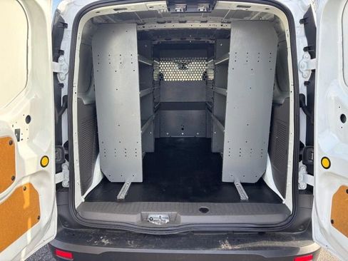 Used 2022 Ford Transit Connect XL image 4