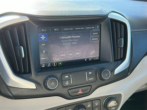 Used 2020 GMC Terrain SLE w/ Driver Convenience Package image 14