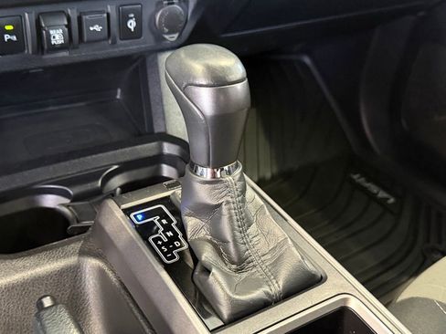 Certified 2021 Toyota Tacoma TRD Off-Road w/ Technology Package image 26