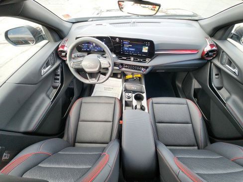 Used 2025 Chevrolet Equinox RS w/ Safety and Technology Package image 27