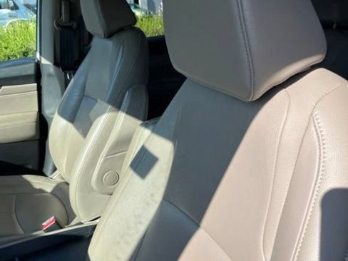Used 2019 Honda Odyssey EX-L image 11