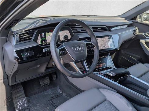 Certified 2023 Audi e-tron S Prestige w/ Prestige Package AWD/4WD image 10