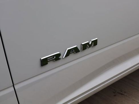 Used 2026 RAM 3500 Big Horn AWD/4WD image 32