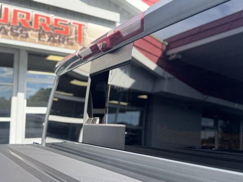 Used 2024 GMC Sierra 3500 Denali Ultimate AWD/4WD image 15