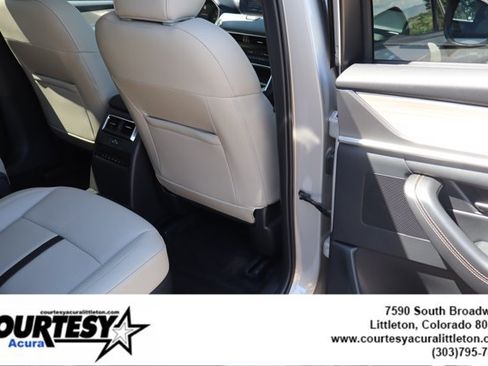 Used 2024 MAZDA CX-90 Plug-In Hybrid w/ Preferred AWD/4WD image 32