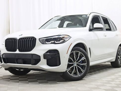 Used 2022 BMW X5 M50i AWD/4WD image 6