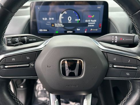 Used 2024 Honda Prologue Touring image 11