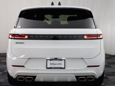 Used 2025 Land Rover Range Rover Sport Dynamic SE image 17