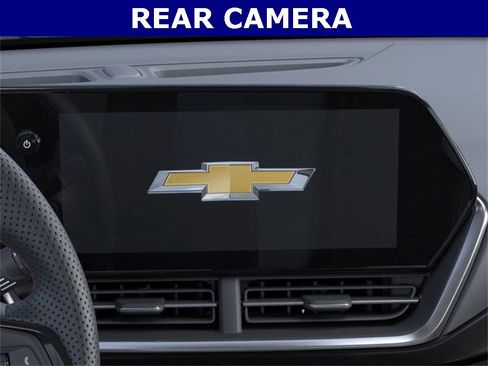 New 2026 Chevrolet Trax RS image 3