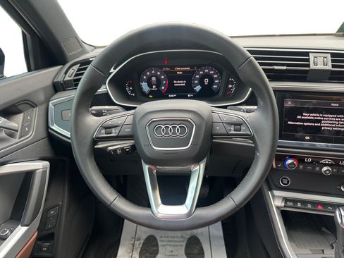Used 2025 Audi Q3 2.0T Premium AWD/4WD image 13