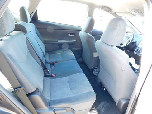 Used 2012 Toyota Prius V Three image 5