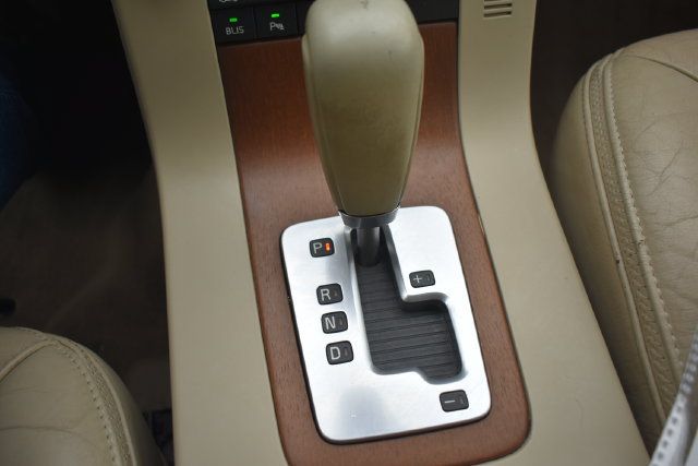 Used 2010 Volvo XC70 3.2 AWD/4WD image 25