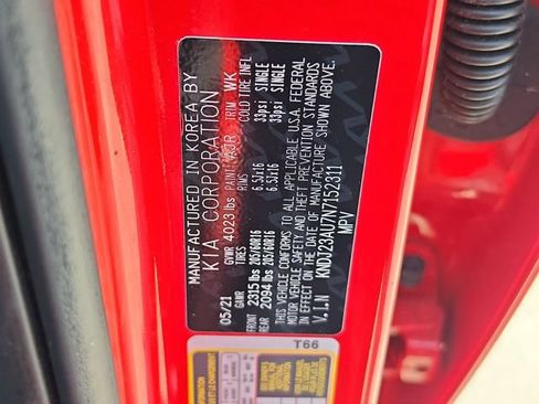 Certified 2022 Kia Soul LX FWD image 29