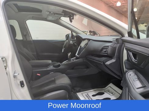 Used 2024 Subaru Outback Premium AWD/4WD image 9
