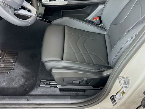 New 2026 BMW X2 xDrive28i w/ Technology Package image 26